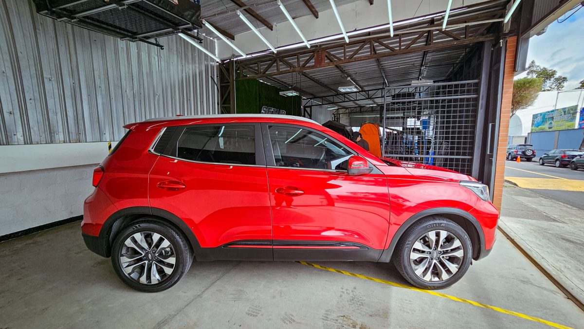 Chery tigo 4 Pro 2024 en venta, foto derecha