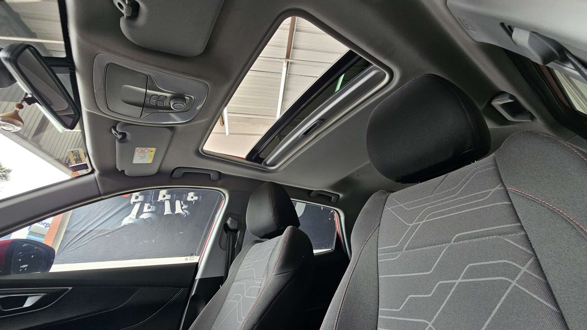 Chery tigo 4 Pro 2024 en venta, asientos y sunroof