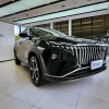 Lateral Dongfeng Huge HEV