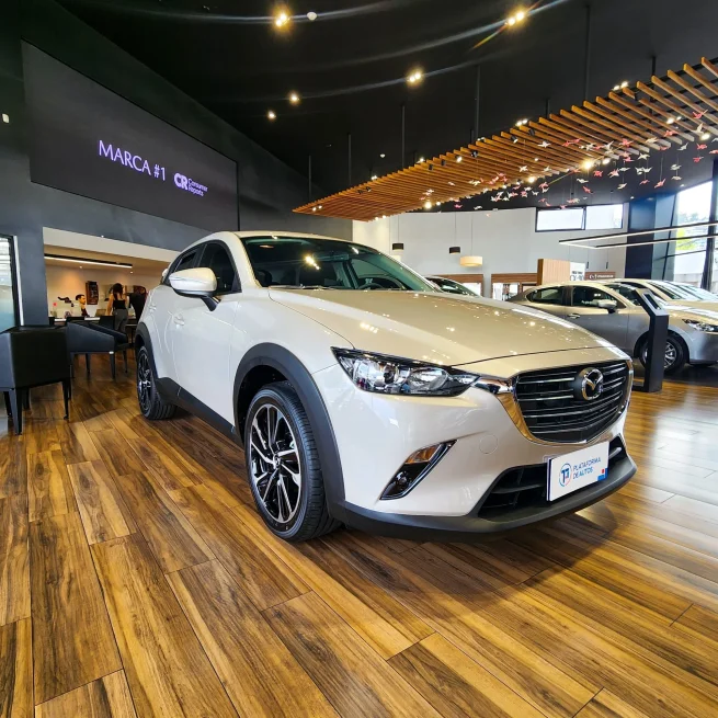 Mazda CX-3 Core 2.0 Lateral