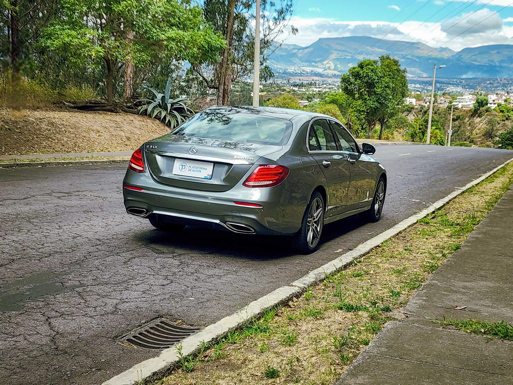 Mercedes-Benz E350 4Matic - Imagen 4
