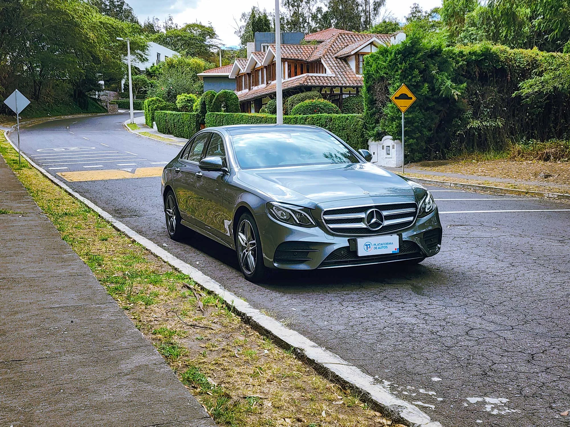 Mercedes-Benz E350 4Matic