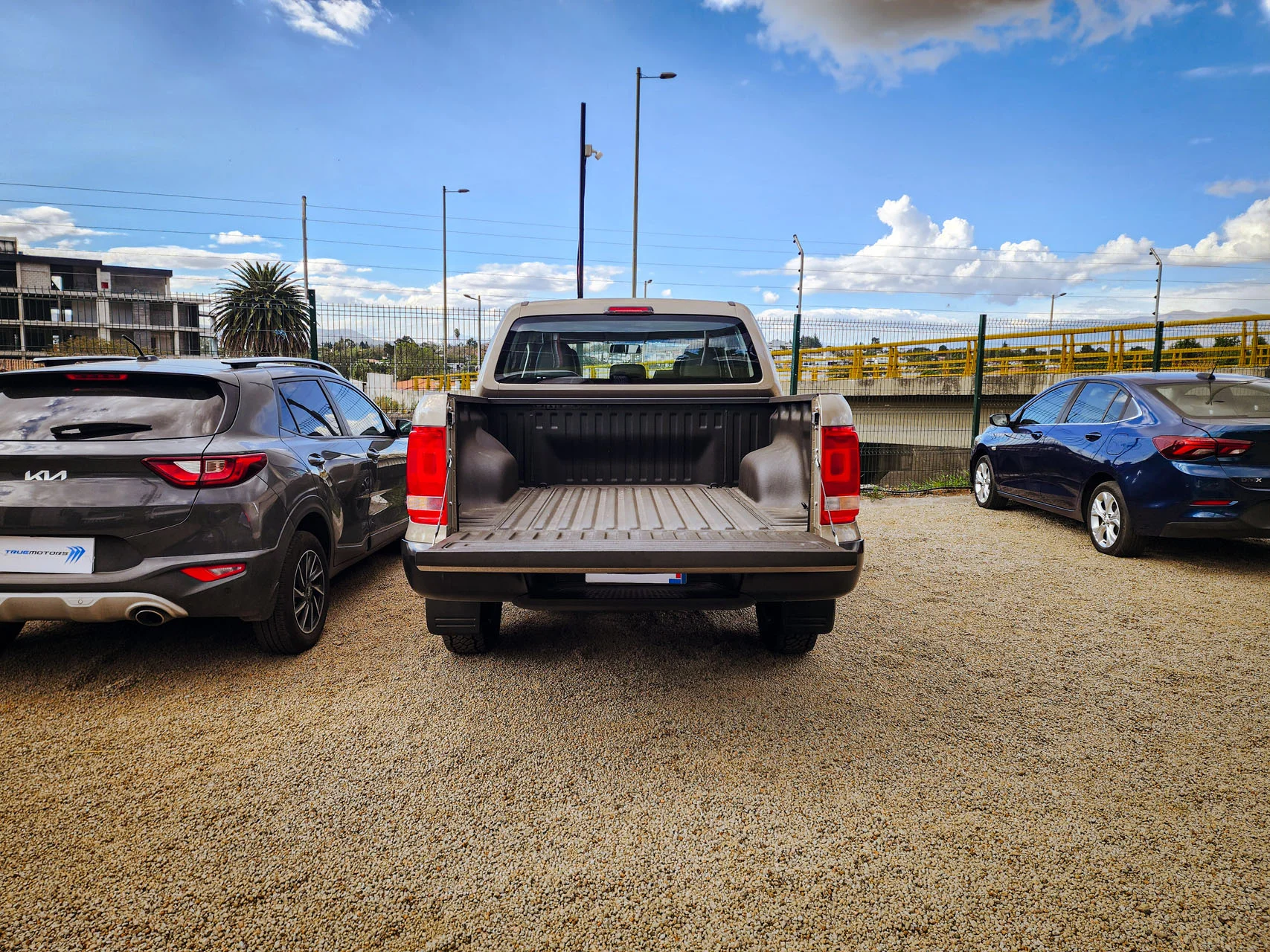 Volkswagen Amarok 2.0 BiTDI 4x2 - Imagen 6