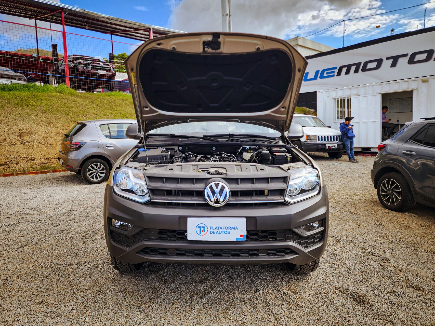 Volkswagen Amarok 2.0 BiTDI 4x2 - Imagen 29