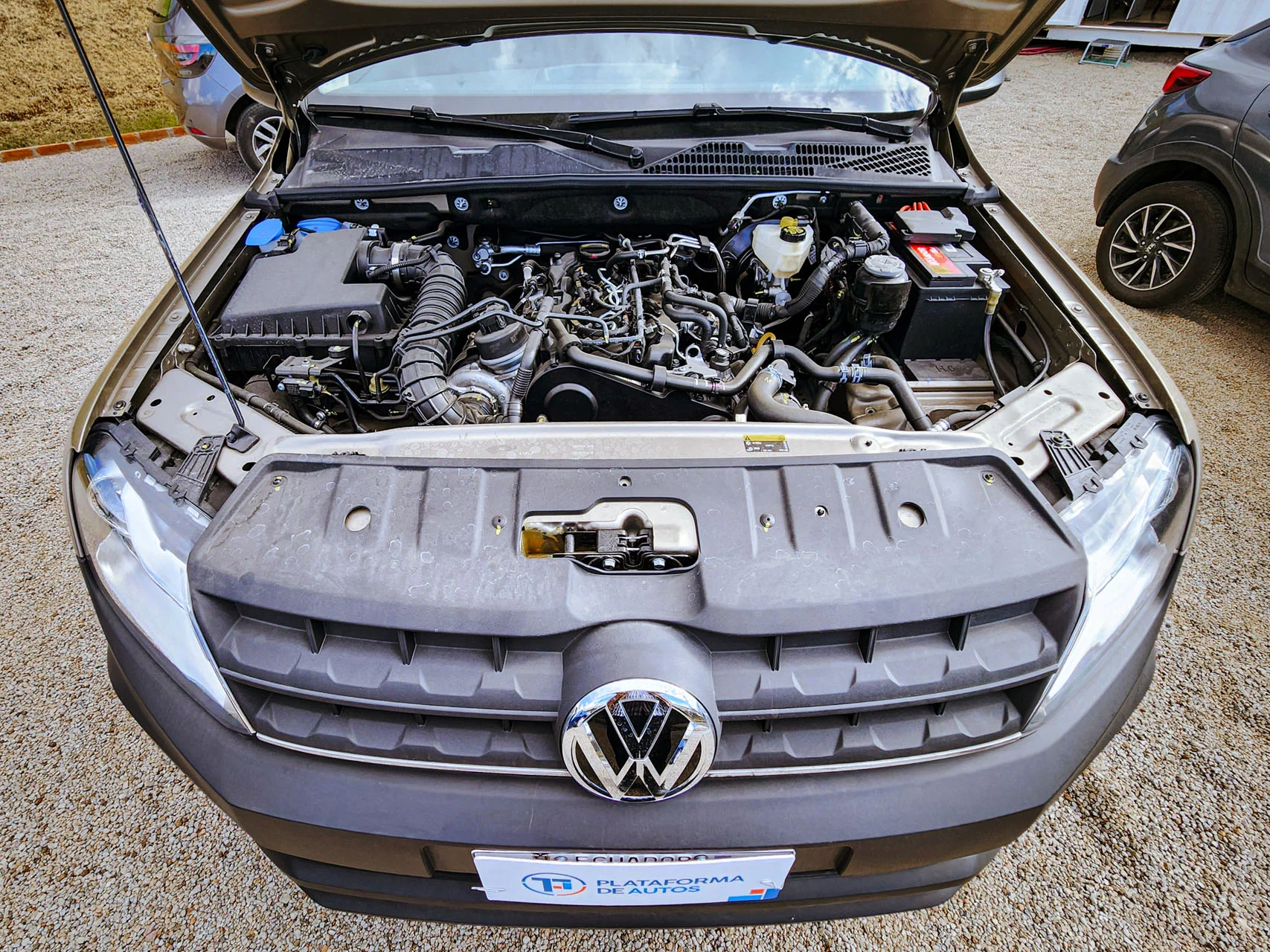 Volkswagen Amarok 2.0 BiTDI 4x2 - Imagen 30