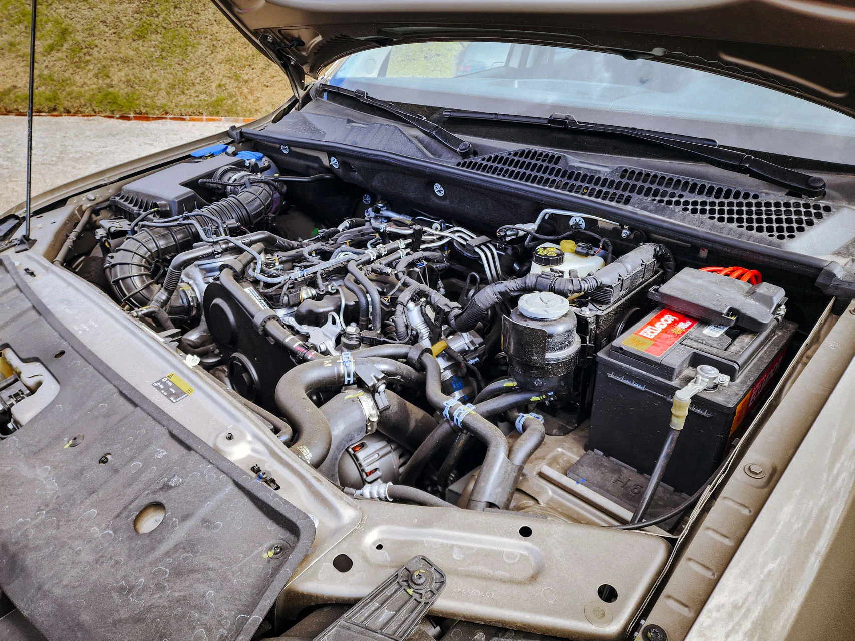 Volkswagen Amarok 2.0 BiTDI 4x2 - Imagen 32
