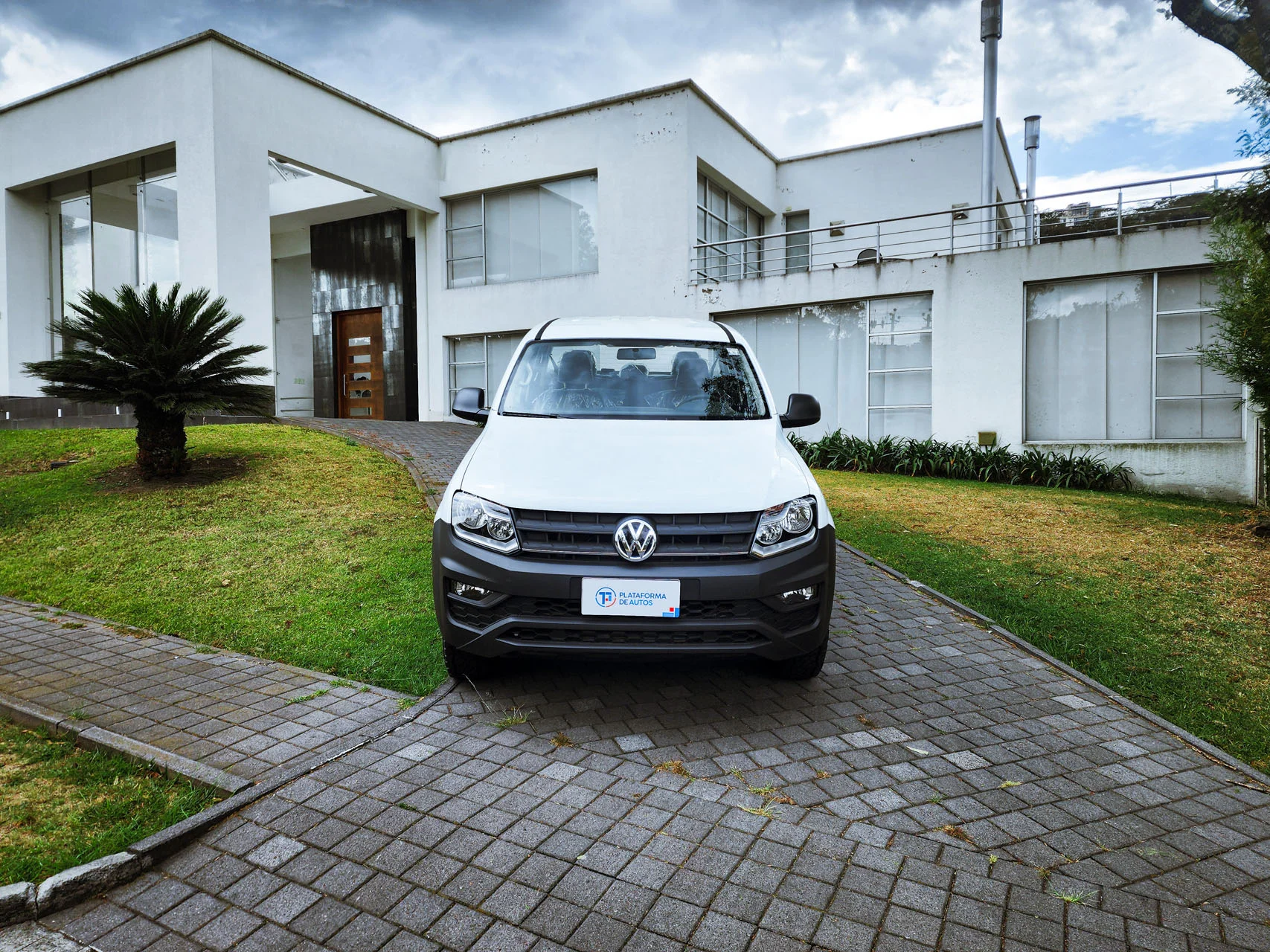 Volkswagen Amarok 2.0 BiTDI 4x4 - Imagen 2