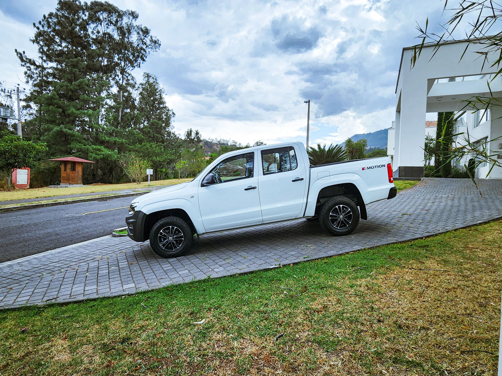 Volkswagen Amarok 2.0 BiTDI 4x4 - Imagen 4