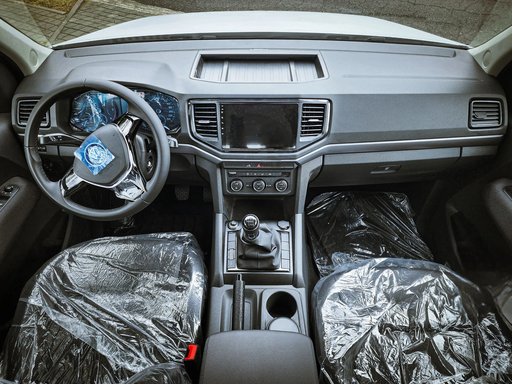 Volkswagen Amarok 2.0 BiTDI 4x4 - Imagen 27