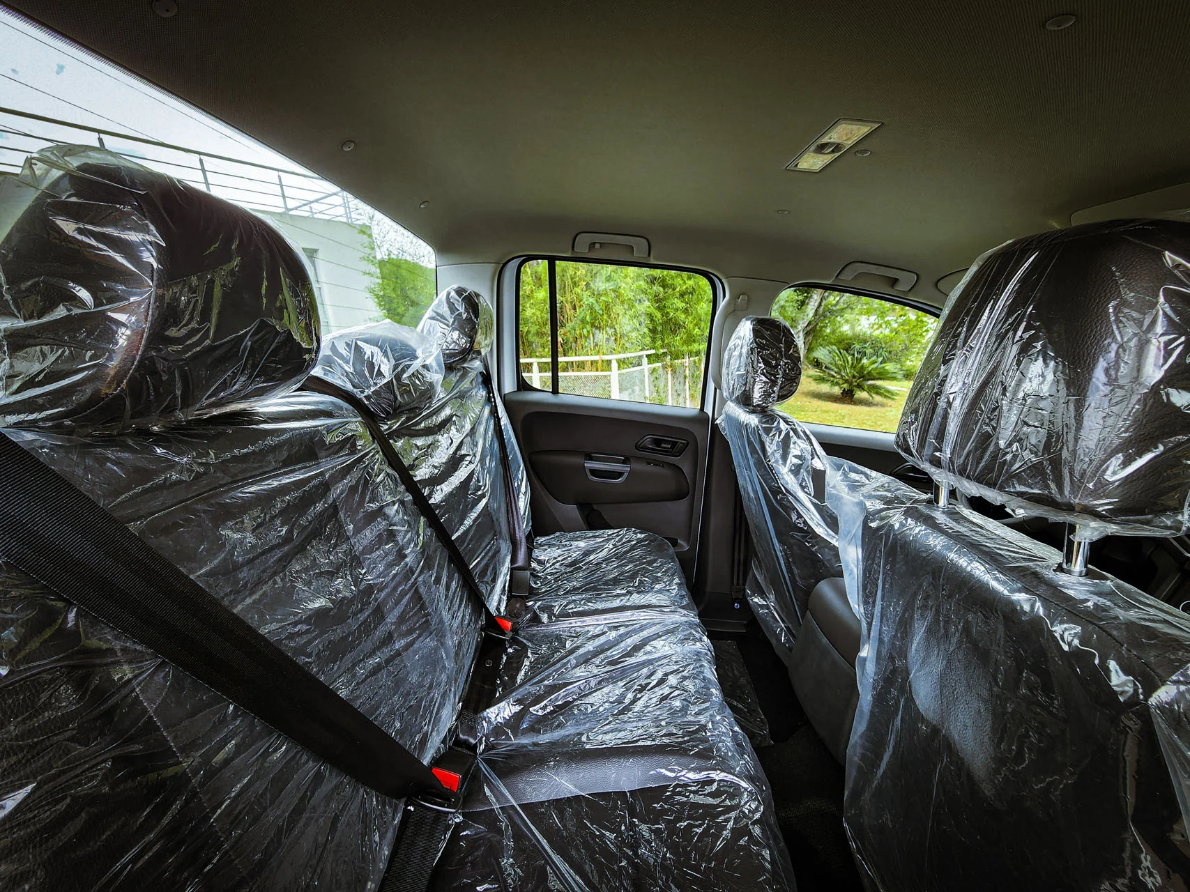 Volkswagen Amarok 2.0 BiTDI 4x4 - Imagen 18