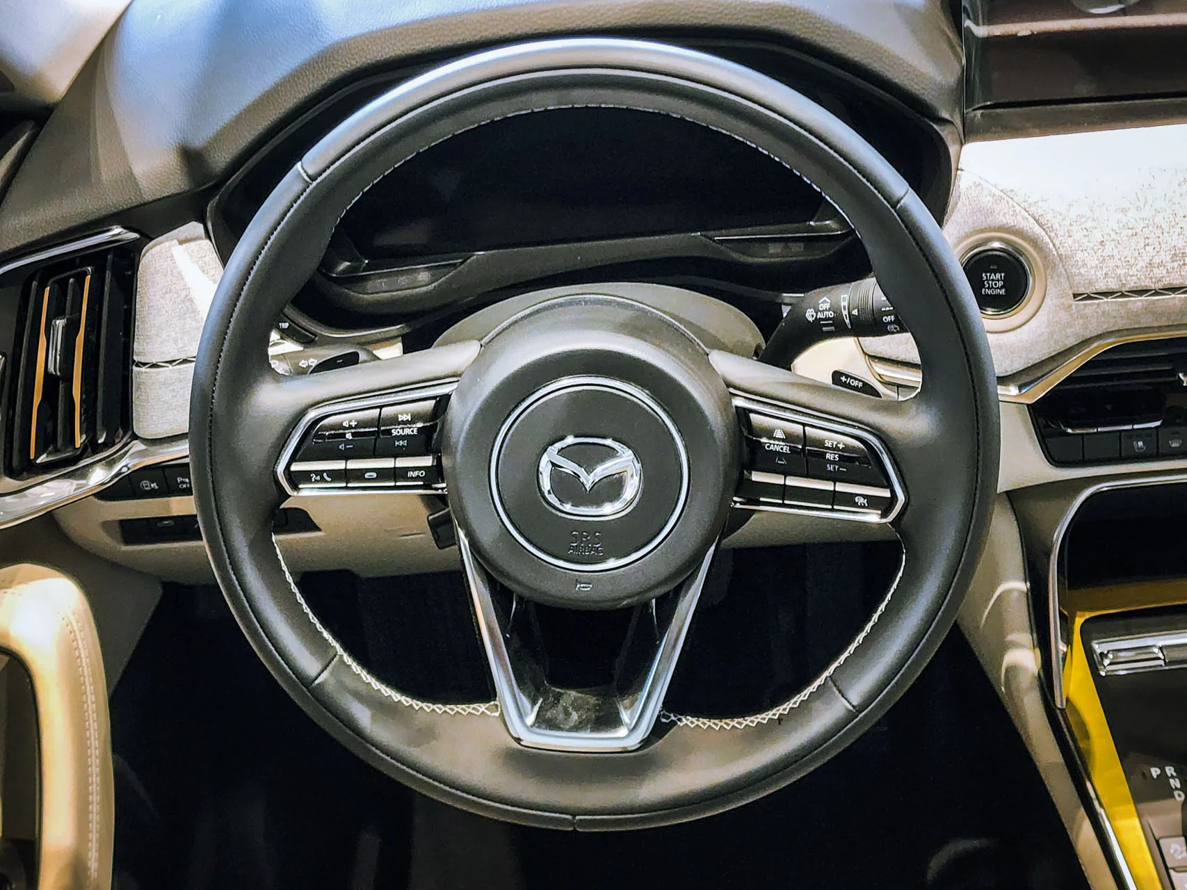 Mazda CX-60 Signature 3.3 Turbo - Imagen 14